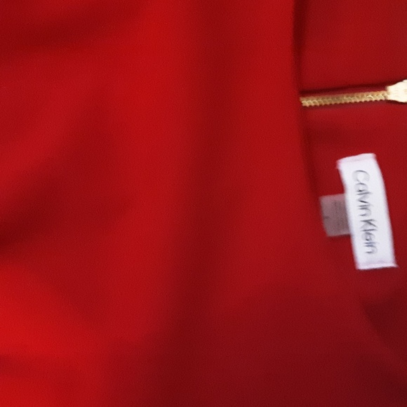 Dress - Picture 3 of 4